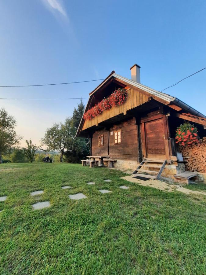 Rustic Home Mia 더가리사 외부 사진