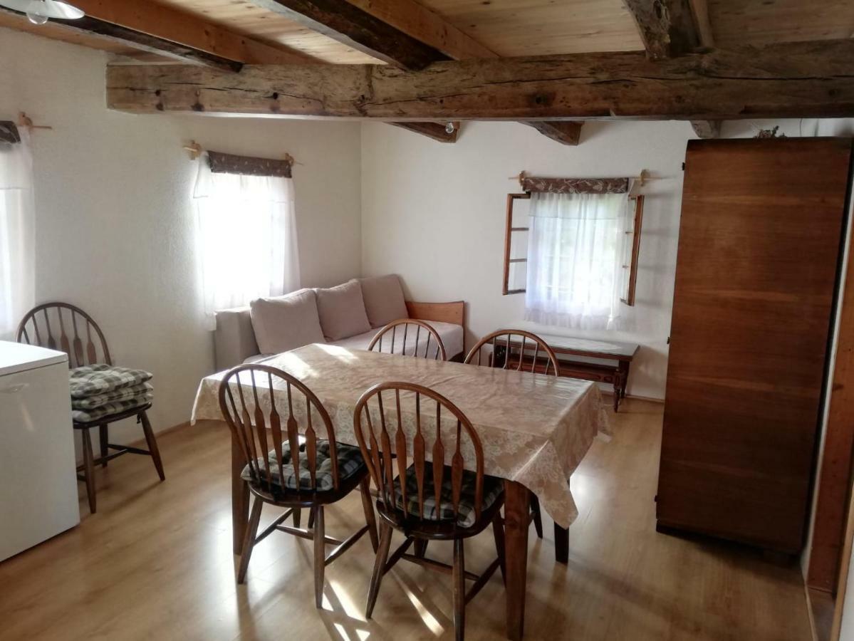 Rustic Home Mia 더가리사 외부 사진